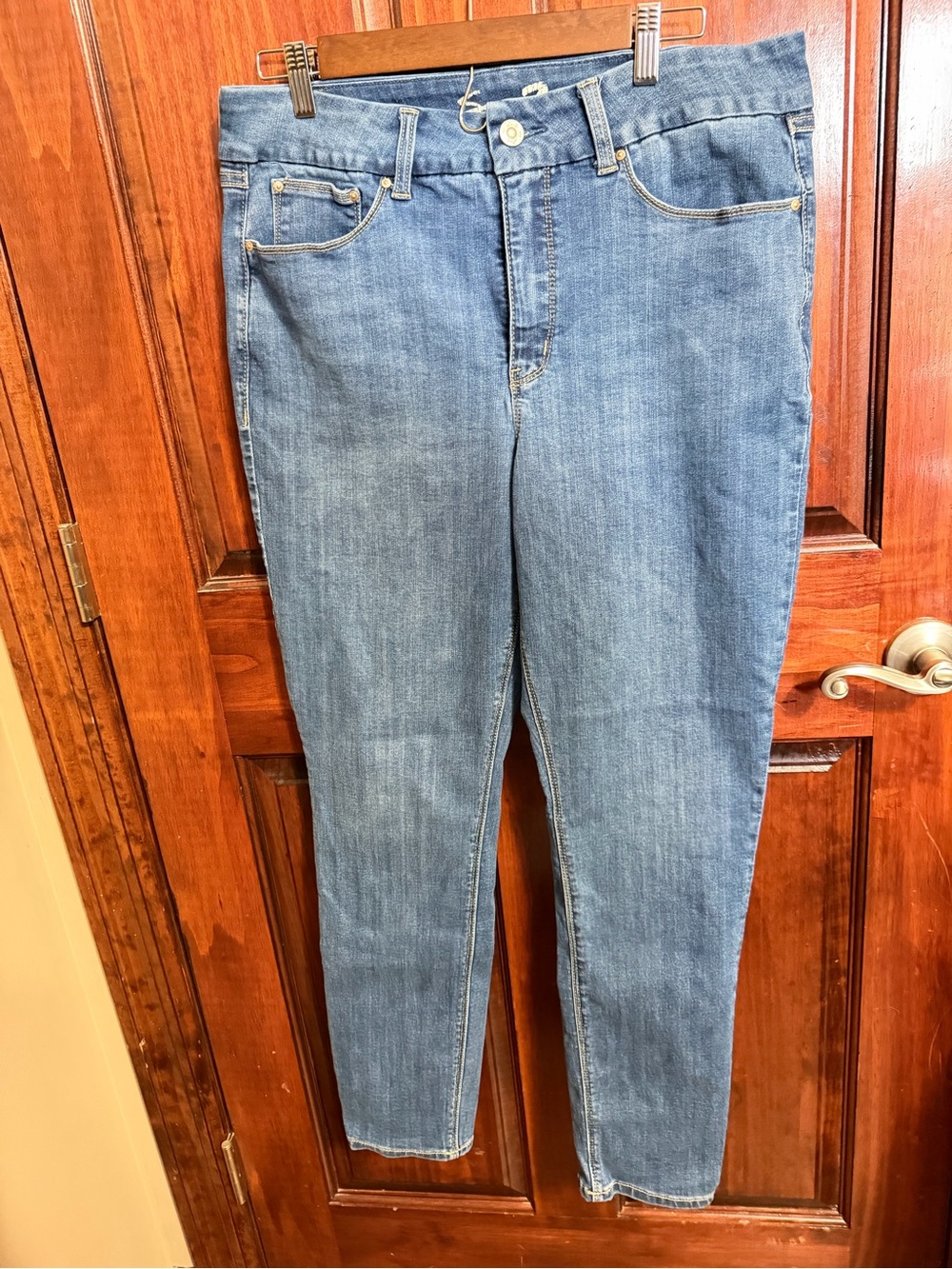 Seven7 Premium Denim Women’s Size 14 Blue Jeans Stretch Slim Straight Leg 27.5”